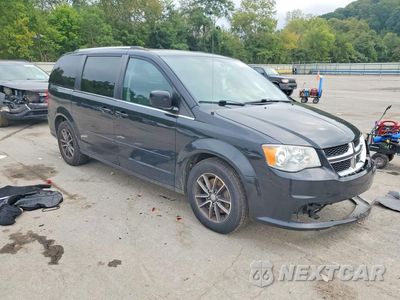 Czwarte zdjęcie samochodu z boku: 2017 DODGE GRAND CARAVAN SXT VIN:2C4RDGCG7HR814239 - miniatura
