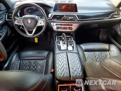 Zdjęcie 8 z 12 samochodu: 2022 BMW ALPINA B7 VIN:WBA7U2C1XNCH95597 - miniatura