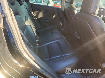 Zdjęcie 10 z 12 samochodu: 2019 TESLA MODEL 3 VIN:5YJ3E1EB6KF438735 - miniatura