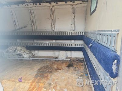 Zdjęcie 11 z 13 samochodu: 2014 CHEVROLET EXPRESS 15 - DELIVERY VAN VIN:1GCSGAFX4E1109268 - miniatura