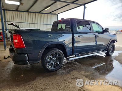 Trzecie zdjęcie samochodu z tyłu: 2026 RAM 1500 LARAMIE VIN:1C6SRFJP6TN376763 - miniatura