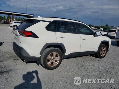Trzecie zdjęcie samochodu z tyłu: 2019 TOYOTA RAV4 XLE VIN:JTMW1RFV2KJ002389 - miniatura