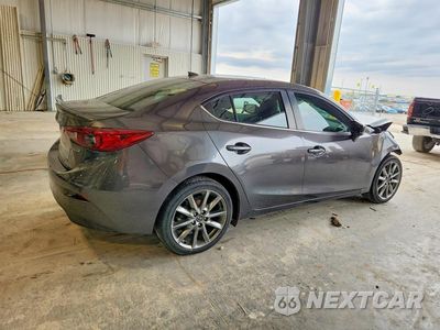Trzecie zdjęcie samochodu z tyłu: 2018 MAZDA 3 TOURING VIN:3MZBN1V32JM177258 - miniatura