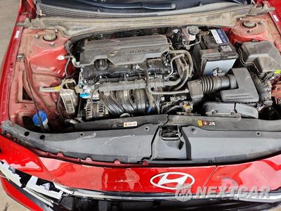 Zdjęcie 11 z 12 samochodu: 2025 HYUNDAI ELANTRA LIMITED VIN:KMHLP4DG5SU980551 - miniatura