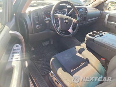 Zdjęcie 8 z 13 samochodu: 2013 CHEVROLET SILVERADO C1500 LT VIN:1GCRCSE05DZ224997 - miniatura