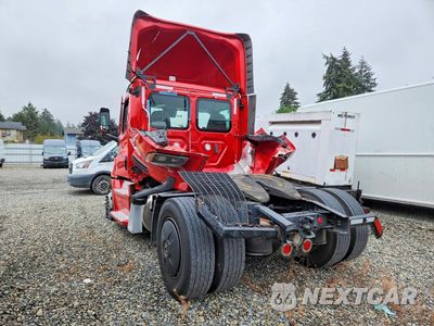 Drugie zdjęcie samochodu z przodu: 2024 FREIGHTLINER CASCADIA 126 SEMI TRUCK VIN:3AKBHKDR1RDVK1893 - miniatura