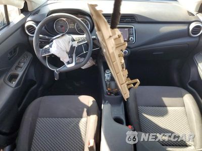Zdjęcie 8 z 13 samochodu: 2021 NISSAN VERSA S VIN:3N1CN8DV2ML859654 - miniatura