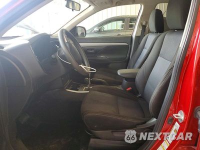 Zdjęcie 7 z 13 samochodu: 2018 MITSUBISHI OUTLANDER SE VIN:JA4AZ3A33JZ036356 - miniatura