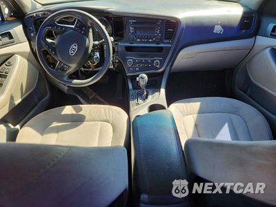 Zdjęcie 8 z 13 samochodu: 2011 KIA OPTIMA LX VIN:KNAGM4A78B5120539 - miniatura