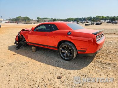 Drugie zdjęcie samochodu z przodu: 2017 DODGE CHALLENGER SXT VIN:2C3CDZAGXHH626104 - miniatura