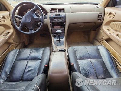 Zdjęcie 8 z 12 samochodu: 1999 NISSAN MAXIMA VIN:JN1CA21D5XT818083 - miniatura