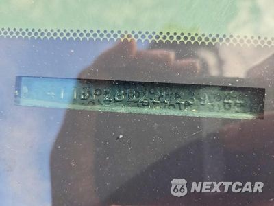 Zdjęcie 12 z 12 samochodu: 2002 TOYOTA AVALON XLS VIN:4T1BF28B22U239744 - miniatura