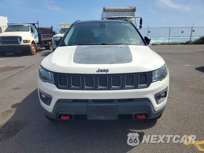Piąte zdjęcie samochodu w środku: 2019 JEEP COMPASS TRAILHAWK VIN:3C4NJDDB6KT618192 - miniatura