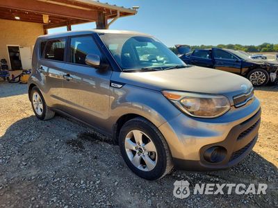 Czwarte zdjęcie samochodu z boku: 2017 KIA SOUL BASE VIN:KNDJN2A21H7480313 - miniatura