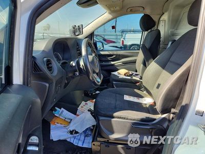 Zdjęcie 7 z 12 samochodu: 2016 MERCEDES-BENZ METRIS VIN:WD3PG2EAXG3139000 - miniatura