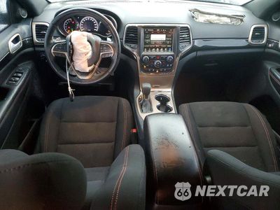 Zdjęcie 8 z 13 samochodu: 2018 JEEP GRAND CHEROKEE LAREDO VIN:1C4RJEAG5GC386419 - miniatura