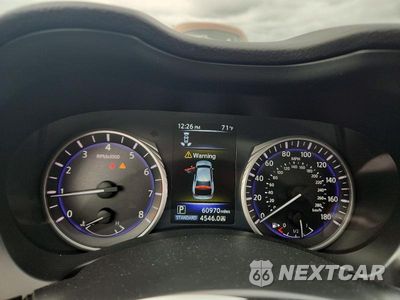 Zdjęcie 9 z 12 samochodu: 2017 INFINITI Q50 2.0T VIN:JN1CV7AR4HM682277 - miniatura