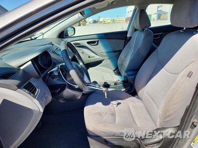 Zdjęcie 7 z 12 samochodu: 2013 HYUNDAI ELANTRA GLS VIN:5NPDH4AE0DH291362 - miniatura
