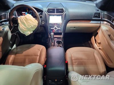 Zdjęcie 8 z 14 samochodu: 2018 FORD EXPLORER LIMITED VIN:1FM5K8F80JGC67574 - miniatura