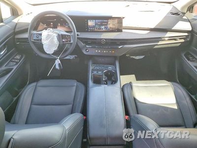 Zdjęcie 8 z 13 samochodu: 2025 NISSAN MURANO SV VIN:5N1AZ3BJ2SC120042 - miniatura