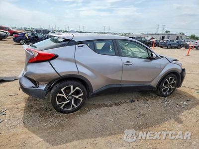Trzecie zdjęcie samochodu z tyłu: 2018 TOYOTA C-HR XLE VIN:NMTKHMBX6JR001279 - miniatura