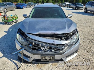 Piąte zdjęcie samochodu w środku: 2017 HONDA CIVIC LX VIN:19XFC2F57HE047206 - miniatura