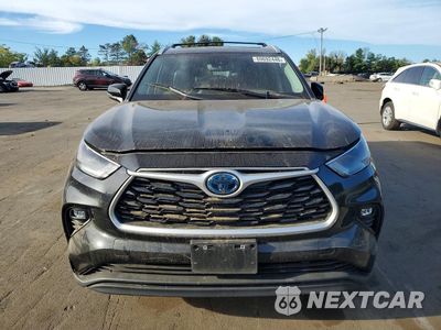 Piąte zdjęcie samochodu w środku: 2023 TOYOTA HIGHLANDER HYBRID XLE VIN:5TDKBRCHXPS113535 - miniatura