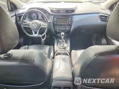 Zdjęcie 8 z 14 samochodu: 2020 NISSAN ROGUE SPORT SL VIN:JN1BJ1CW6LW361524 - miniatura