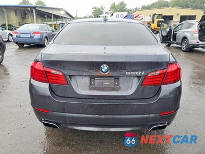 Zdjęcie 6 z 12 samochodu: 2011 BMW 5 SERIES XI VIN:WBAFU9C54BC785857 - miniatura