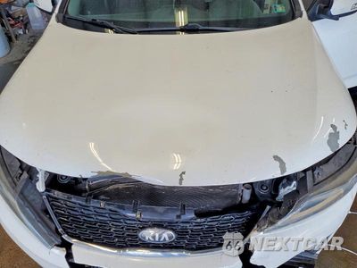 Zdjęcie 12 z 13 samochodu: 2014 KIA SORENTO LX VIN:5XYKTCA61EG545534 - miniatura