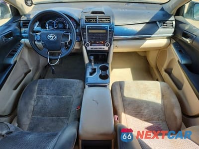 Zdjęcie 8 z 12 samochodu: 2012 TOYOTA CAMRY HYBRID LE VIN:4T1BD1FK0CU033908 - miniatura