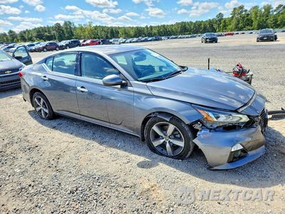 Czwarte zdjęcie samochodu z boku: 2019 NISSAN ALTIMA SL VIN:1N4BL4EW9KC192496 - miniatura