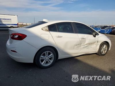 Trzecie zdjęcie samochodu z tyłu: 2017 CHEVROLET CRUZE LT VIN:3G1BE5SM2HS566794 - miniatura