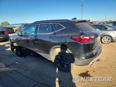 Drugie zdjęcie samochodu z przodu: 2021 CHEVROLET BLAZER 1LT VIN:3GNKBBRA4MS525580 - miniatura