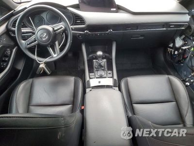 Zdjęcie 8 z 13 samochodu: 2023 MAZDA 3 PREMIUM VIN:JM1BPAMM2P1608176 - miniatura