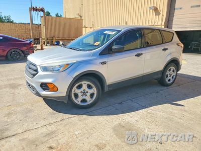 2017 FORD ESCAPE S 1FMCU0F71HUD48623 - główne zdjęcie licytacji z USA - miniatura