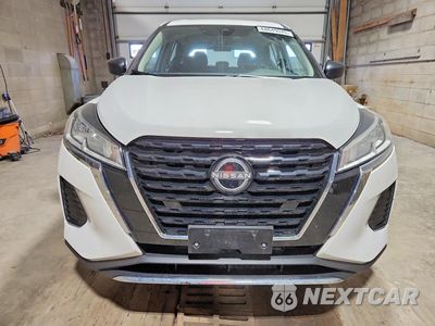 Piąte zdjęcie samochodu w środku: 2024 NISSAN KICKS S VIN:3N1CP5BVXRL513595 - miniatura