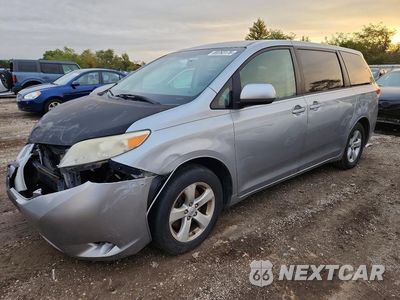2012 TOYOTA SIENNA LE 8-PASSENGER 5TDKA3DC6CS015745 - główne zdjęcie licytacji z USA - miniatura