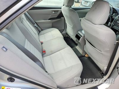 Zdjęcie 10 z 12 samochodu: 2017 TOYOTA CAMRY LE VIN:4T1BF1FK9HU705336 - miniatura