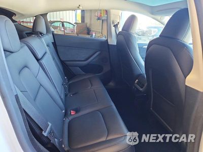Zdjęcie 10 z 12 samochodu: 2025 TESLA MODEL Y VIN:7SAYGDED2SA347254 - miniatura