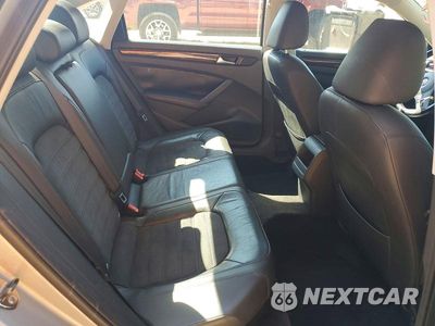 Zdjęcie 10 z 12 samochodu: 2012 VOLKSWAGEN PASSAT SEL VIN:1VWCM7A39CC104375 - miniatura