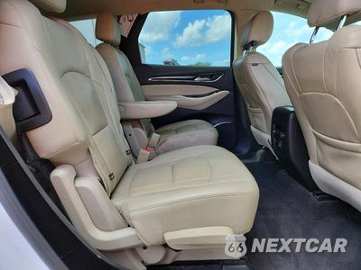 Zdjęcie 11 z 14 samochodu: 2019 BUICK ENCLAVE ESSENCE VIN:5GAERBKW1KJ229388 - miniatura