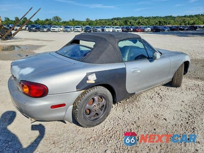 Trzecie zdjęcie samochodu z tyłu: 1999 MAZDA MX-5 MIATA VIN:JM1NB3536X0111022 - miniatura