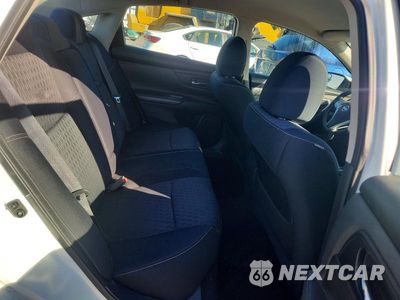 Zdjęcie 10 z 12 samochodu: 2017 NISSAN ALTIMA 2.5 VIN:1N4AL3AP9HC130383 - miniatura