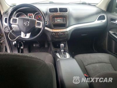 Zdjęcie 8 z 13 samochodu: 2018 DODGE JOURNEY SE VIN:3C4PDCAB5JT196249 - miniatura