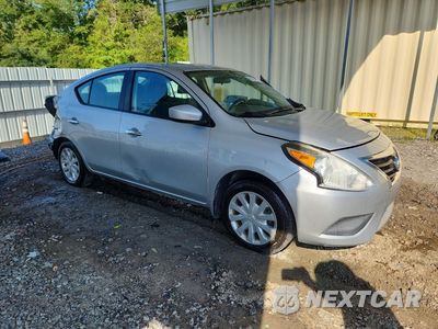 Czwarte zdjęcie samochodu z boku: 2016 NISSAN VERSA 1.6 SV VIN:3N1CN7AP5GL846644 - miniatura