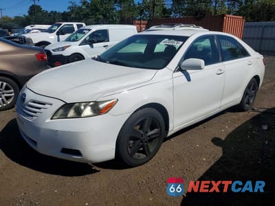 2008 TOYOTA CAMRY LE V6 4T1BK46K78U571911 - główne zdjęcie licytacji z USA - miniatura