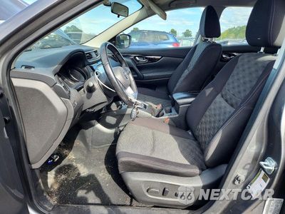 Zdjęcie 7 z 13 samochodu: 2017 NISSAN ROGUE SPORT SV VIN:JN1BJ1CR5HW119812 - miniatura