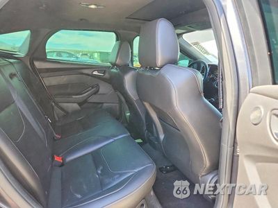 Zdjęcie 10 z 12 samochodu: 2018 FORD FOCUS ST VIN:1FADP3L9XJL312440 - miniatura