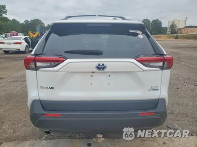 Zdjęcie 6 z 12 samochodu: 2023 TOYOTA RAV4 XLE PREMIUM VIN:JTMB6RFV3PD101728 - miniatura